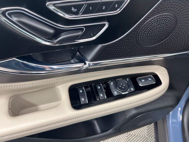 Certified 2026 Lincoln Corsair Premiere AWD/4WD image 13