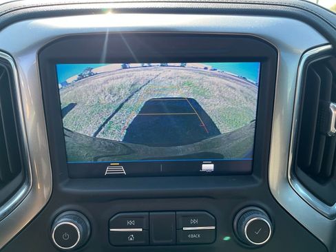 Used 2022 Chevrolet Silverado 1500 LT Trail Boss w/ Bed Protection Package image 21