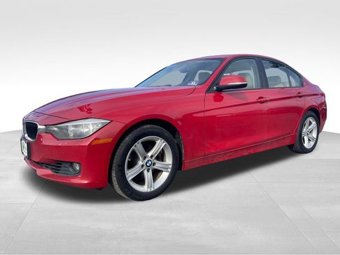 Used 2013 BMW 328i xDrive Sedan AWD/4WD image 4