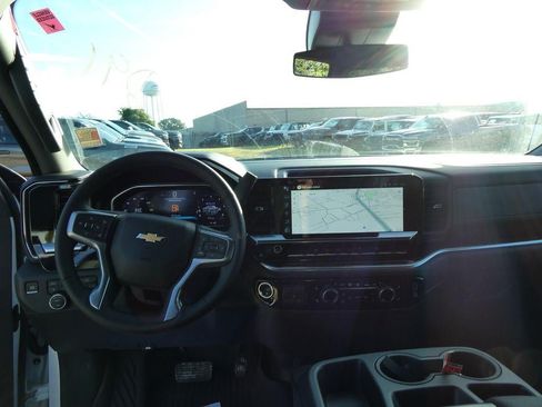 New 2026 Chevrolet Silverado 1500 LT AWD/4WD image 19