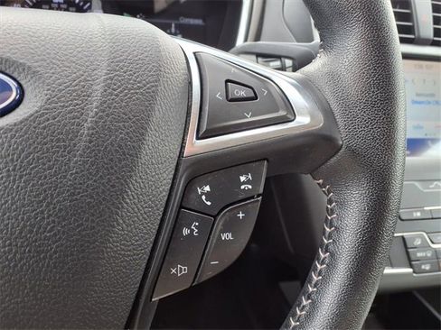 Used 2020 Ford Fusion SE w/ Equipment Group 151A image 14