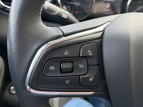 Used 2023 Buick Encore GX Essence w/ Experience Buick Package AWD/4WD image 26