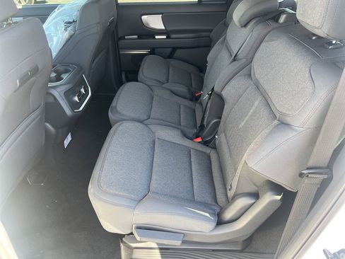 New 2025 Ford Expedition Max Active image 15