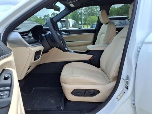 New 2026 Jeep Grand Cherokee L Limited image 13