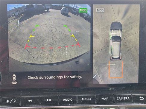 Used 2023 Mitsubishi Outlander SE image 11