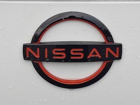 Used 2024 Nissan Frontier PRO-4X w/ Off-Road Protection Package image 29