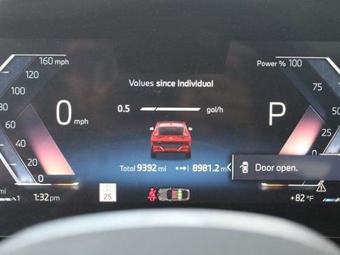 Used 2025 BMW X2 xDrive28i w/ Premium Package image 18