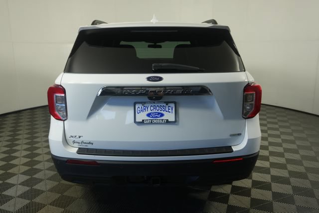 Used 2020 Ford Explorer XLT w/ Comfort Package AWD/4WD image 7