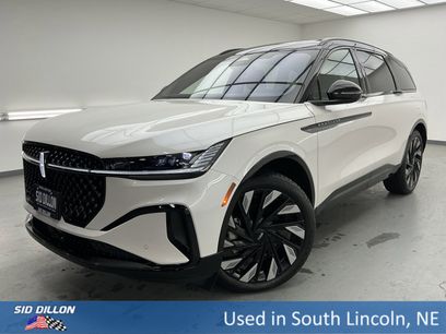 Used 2025 Lincoln Nautilus Reserve w/ Jet Appearance Package