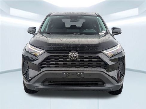 Used 2023 Toyota RAV4 XLE image 10