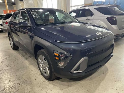 Used 2024 Hyundai Kona SE AWD/4WD image 1