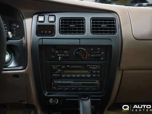 Used 1998 Toyota 4Runner SR5 AWD/4WD image 36