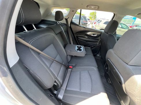 Used 2022 GMC Terrain SLE AWD/4WD image 24