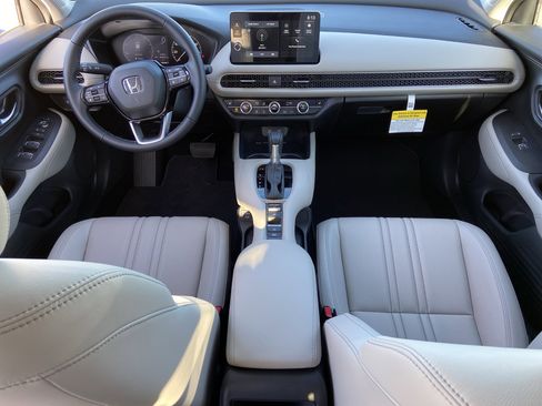 New 2026 Honda HR-V EX-L image 46