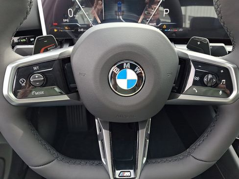New 2026 BMW 530i xDrive w/ M Sport Package AWD/4WD image 15