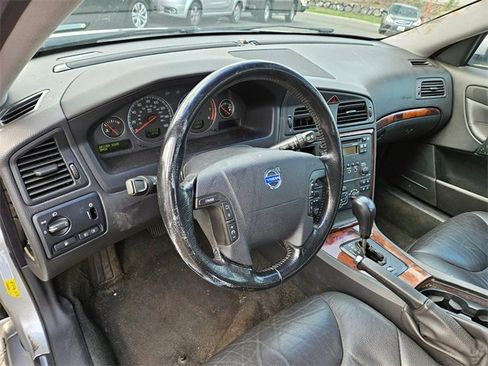 Used 2006 Volvo V70 2.5T image 14