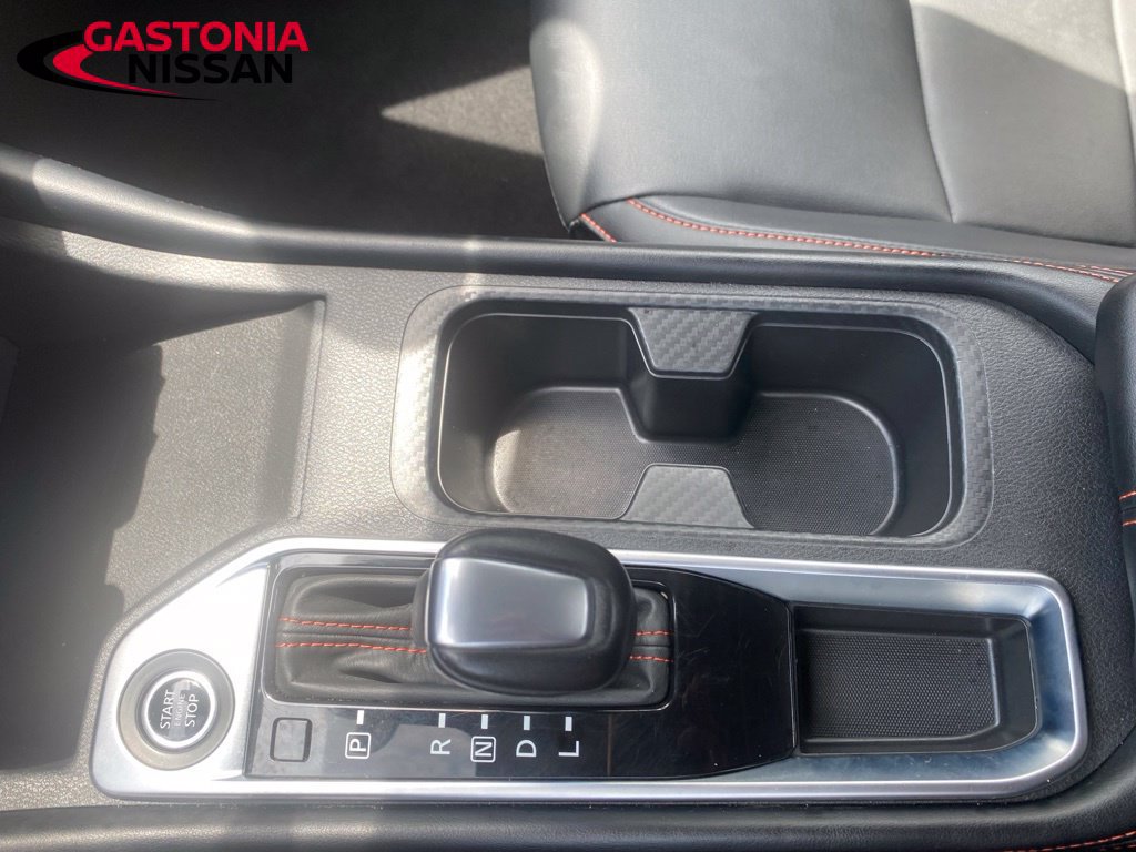 Used 2025 Nissan Sentra SR w/ SR Premium Package FWD image 36