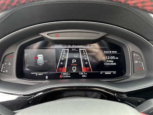 Used 2024 Audi RS Q8 image 13