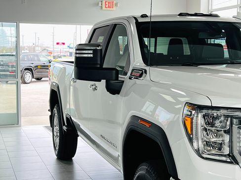 Used 2021 GMC Sierra 2500 SLT w/ SLT Premium Package AWD/4WD image 5