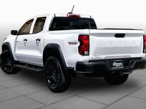 Used 2025 Chevrolet Colorado Trail Boss AWD/4WD image 12