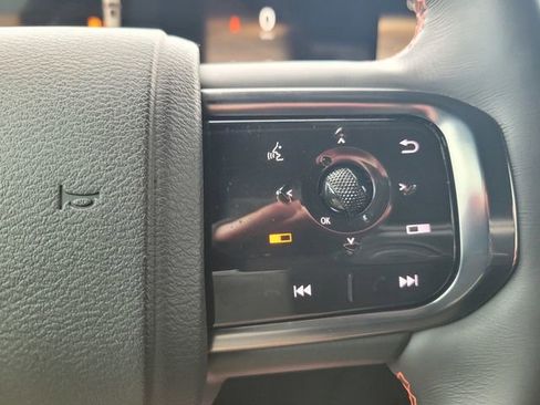 Certified 2025 Nissan Armada PRO-4X w/ Pro-4X Premium Package AWD/4WD image 27