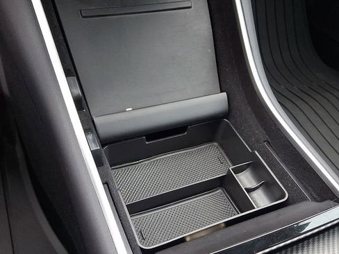 Used 2018 Tesla Model 3 Long Range image 25