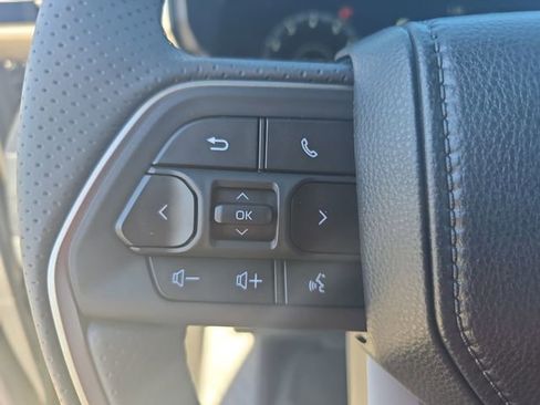 New 2026 Toyota 4Runner Limited image 17