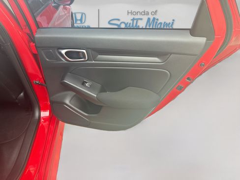 Used 2022 Honda Civic Sport image 29