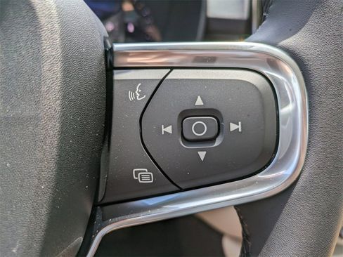 New 2026 Volvo XC40 B5 Ultra w/ Protection Package Premier image 27