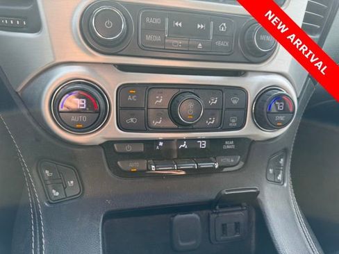 Used 2017 GMC Yukon XL SLT w/ Open Road Package image 22