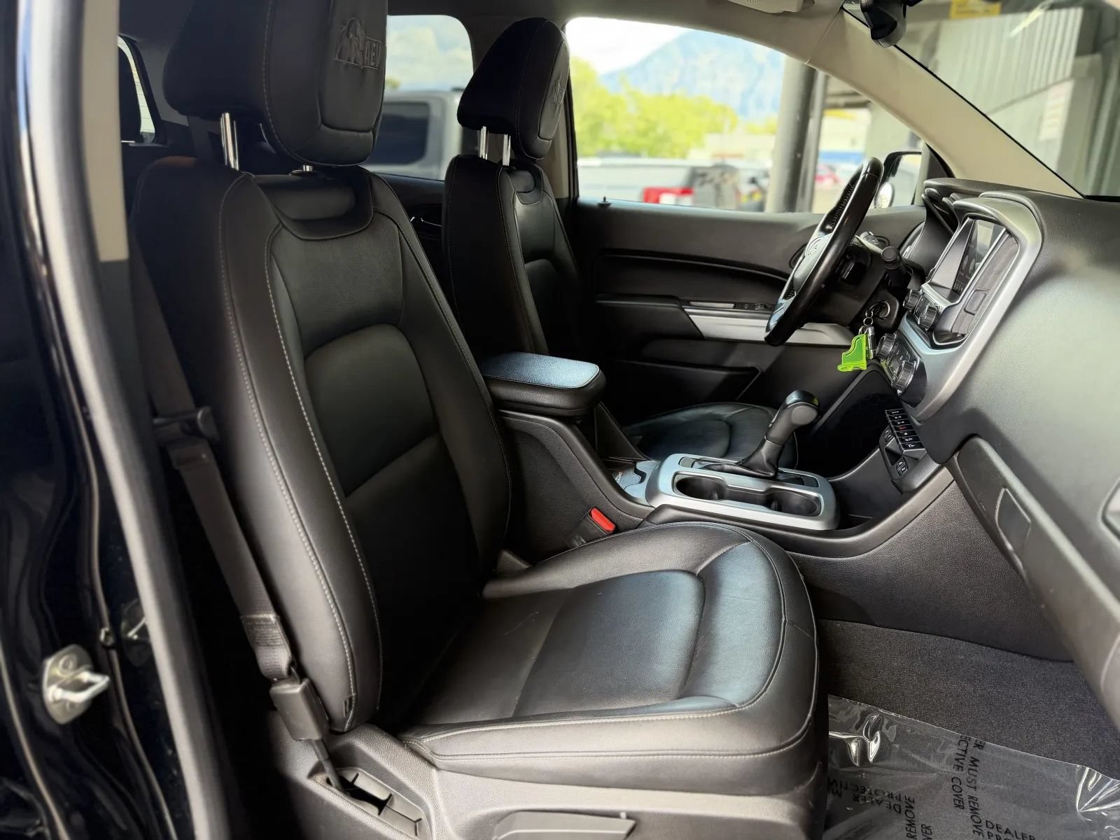 Used 2020 Chevrolet Colorado ZR2 w/ Colorado ZR2 Bison Edition AWD/4WD image 18