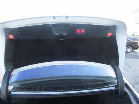 Used 2014 Mercedes-Benz S 550 Sedan image 20