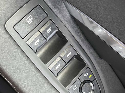 New 2026 BMW X1 xDrive28i w/ Technology Package image 16