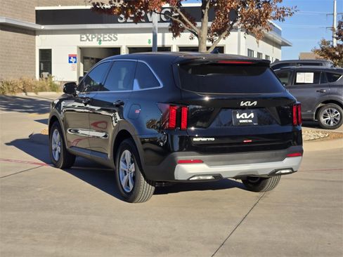 New 2026 Kia Sorento LX image 3