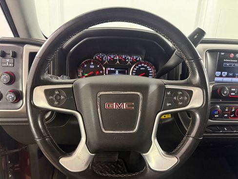 Used 2016 GMC Sierra 1500 SLE w/ SLE Value Package AWD/4WD image 11