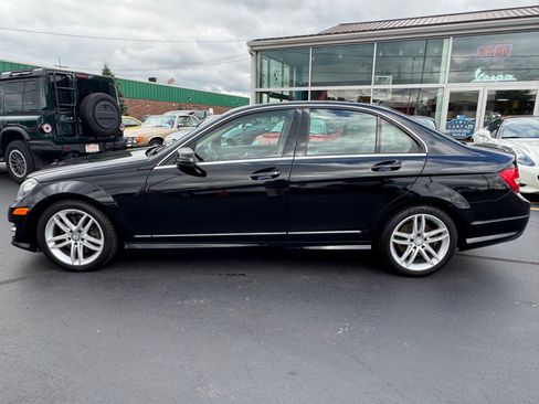 Used 2013 Mercedes-Benz C 300 4MATIC Sedan image 6