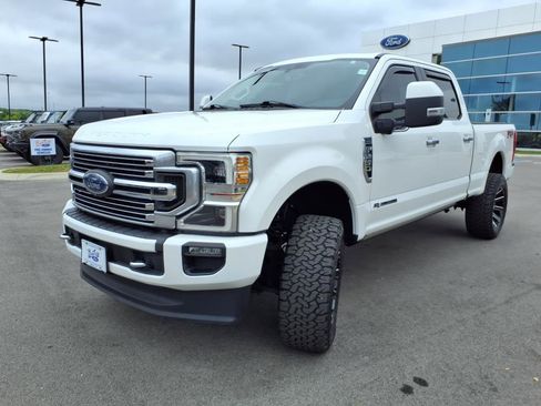 Used 2020 Ford F250 Limited image 7