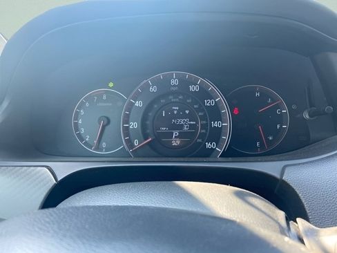 Used 2017 Honda Accord Sport image 20