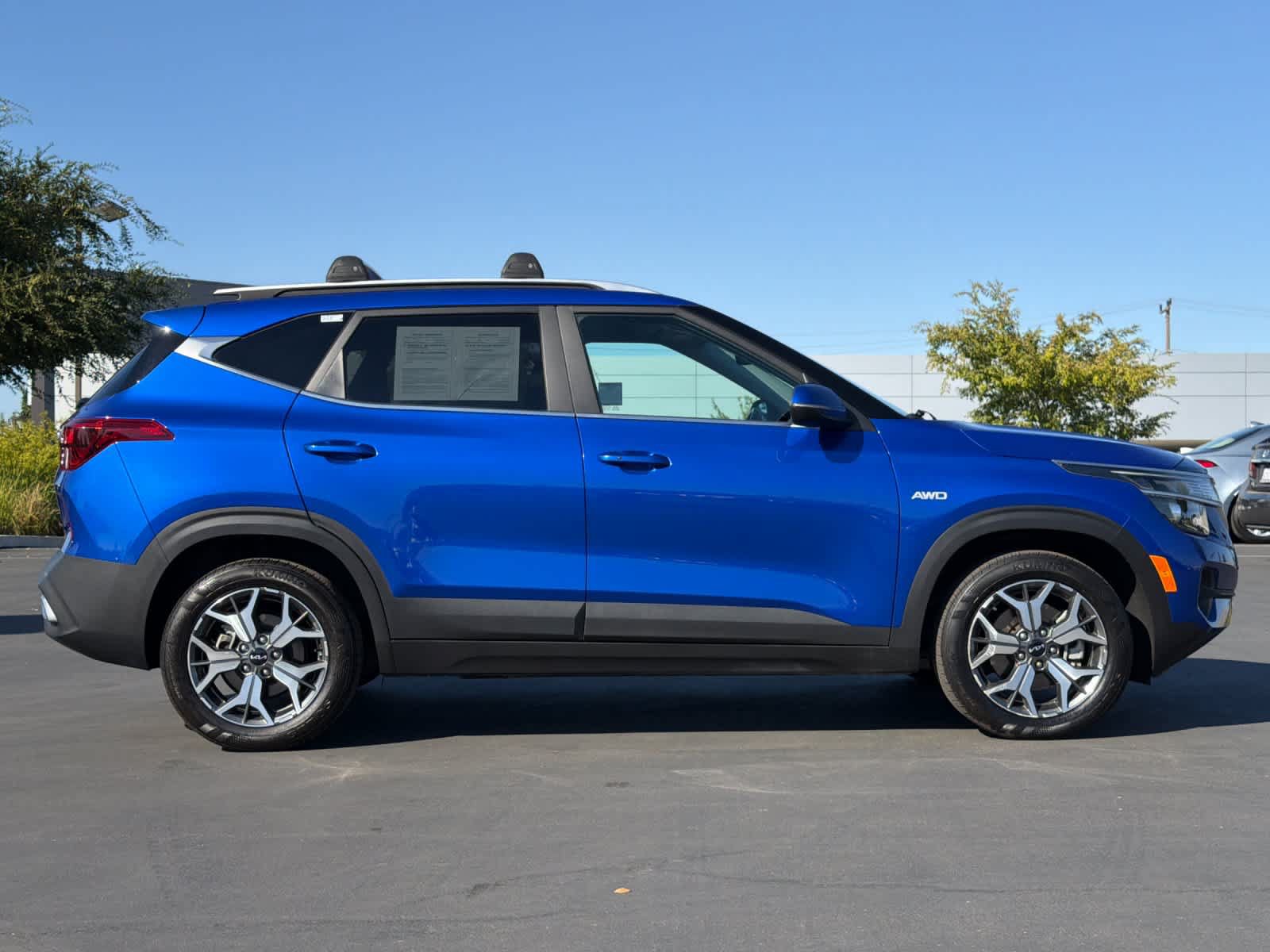 Used 2023 Kia Seltos EX AWD/4WD image 6