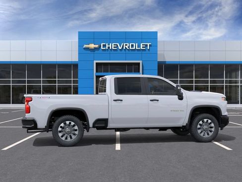 New 2026 Chevrolet Silverado 2500 Custom w/ Custom Value Package AWD/4WD image 5