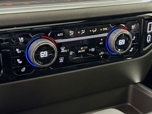 New 2026 Chevrolet Silverado 1500 High Country image 16