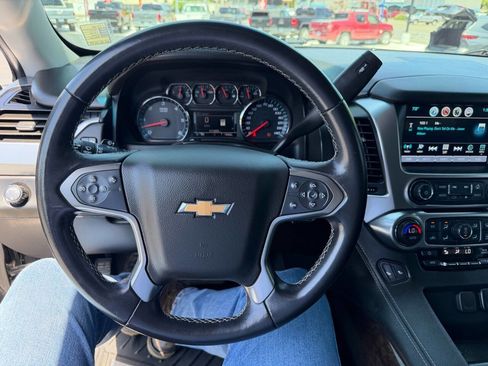 Used 2019 Chevrolet Tahoe LT AWD/4WD image 9