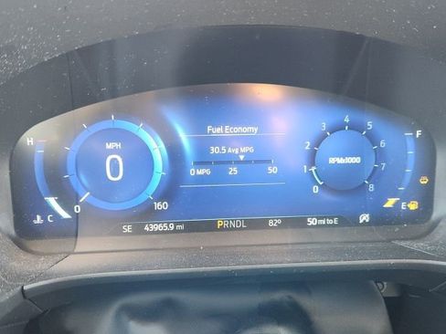 Used 2022 Ford Escape SEL w/ Technology Package AWD/4WD image 9