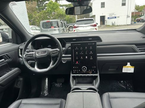 Used 2025 GMC Terrain Elevation w/ Elevation Premium Package AWD/4WD image 21