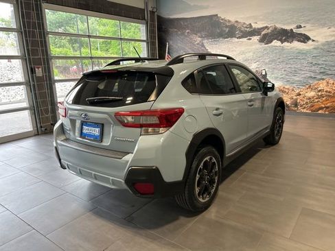 Used 2023 Subaru Crosstrek 2.0i AWD/4WD image 34
