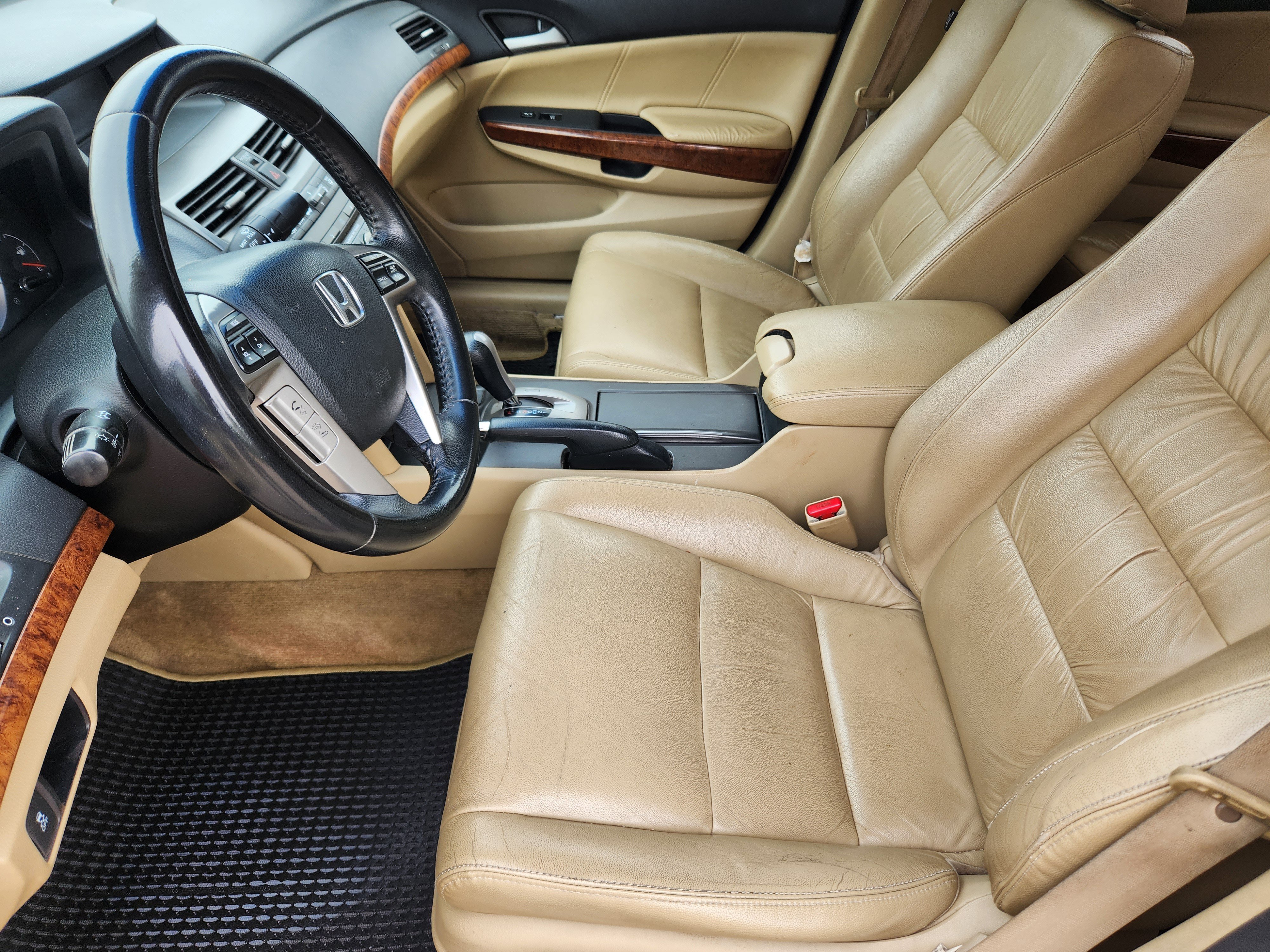Used 2012 Honda Accord EX-L image 9