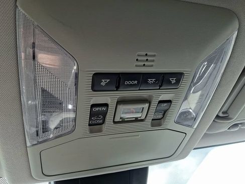 Used 2021 Toyota RAV4 XLE w/ Convenience Package AWD/4WD image 26