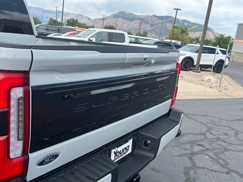 Used 2025 Ford F350 Platinum AWD/4WD image 13