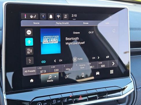 New 2026 Jeep Compass Latitude image 25