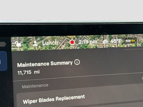 Used 2024 Tesla Model Y Long Range image 11